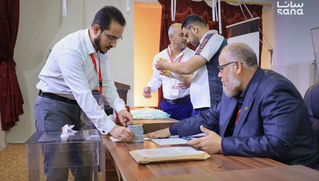 مركزا الأتارب والباب بريف حلب يفتحان أبوابهما لاستقبال أعضاء الهيئة الناخبة للإدلاء بأصواتهم في انتخابات مجلس الشعب (سانا)
