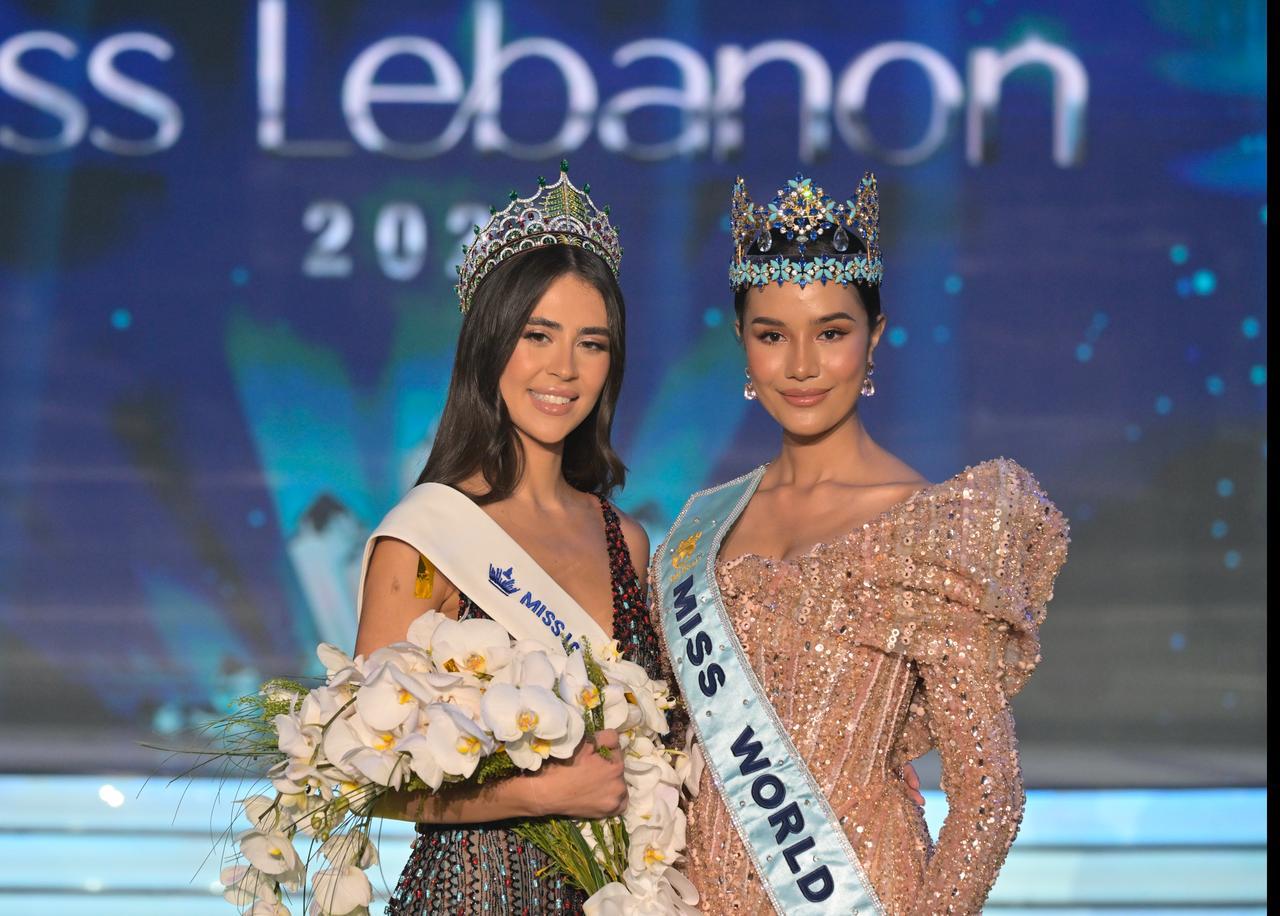 ملكة جمال لبنان لعام 2025 بيرلا حرب وملكة جمال العالم أوبال سوشاتا (نبيل إسماعيل).