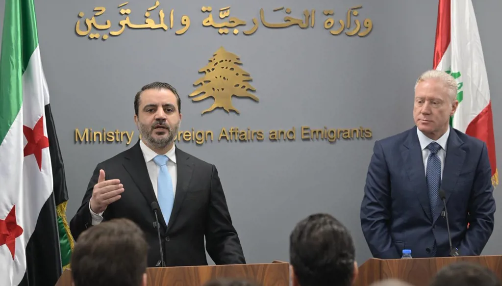 الشّيباني في بيروت على رأس وفد سوري... وتعليق عمل المجلس الأعلى اللبناني السّوري