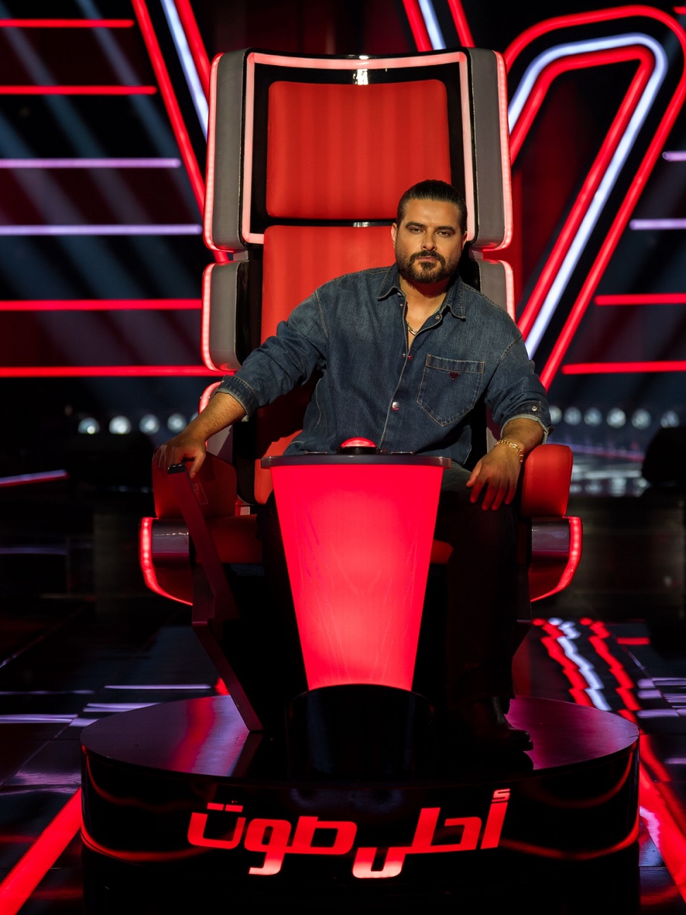 ناصيف زيتون في الموسم السادس لبرنامج The Voice (المصدر: المكتب الإعلامي للبرنامج)