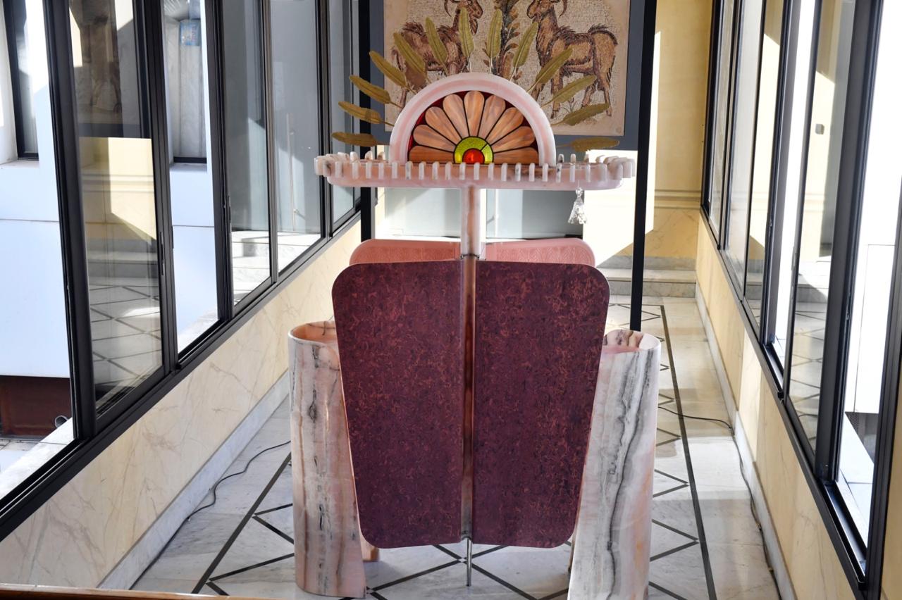 عمل جورج جعارة  Pink Phoenix في فيلا عودة (تصوير: حسام شبارو).