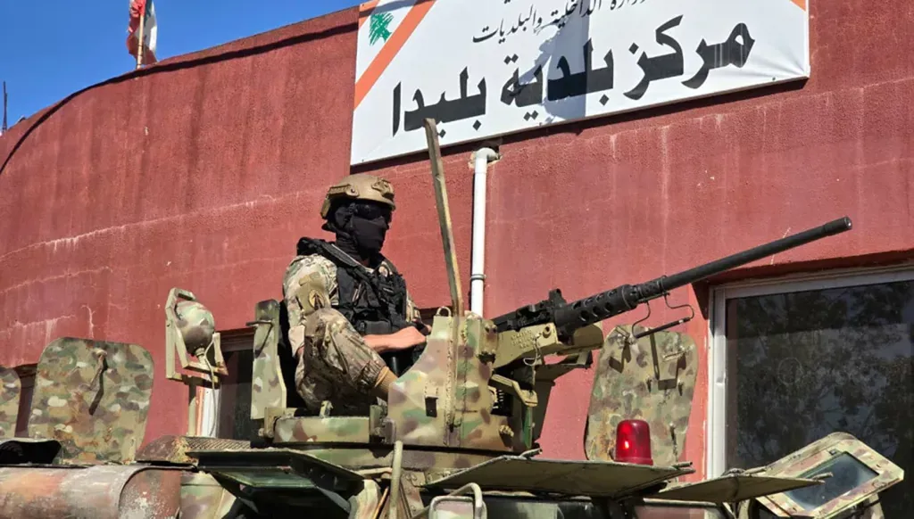 نتنياهو يعقد اجتماعاً بشأن لبنان... إعلام عبري: إسرائيل تدرس تكثيف هجماتها