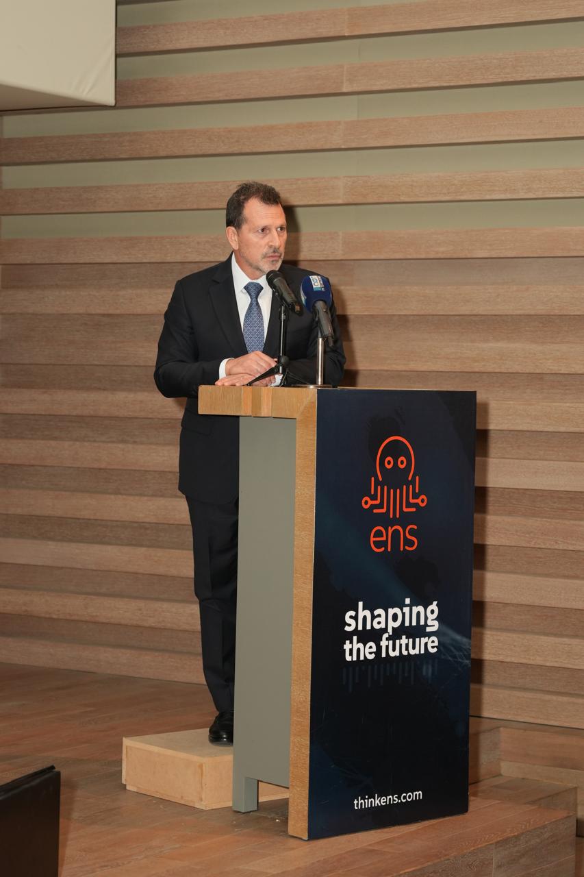 الوزير كمال شحادة في الحفل. (النهار)