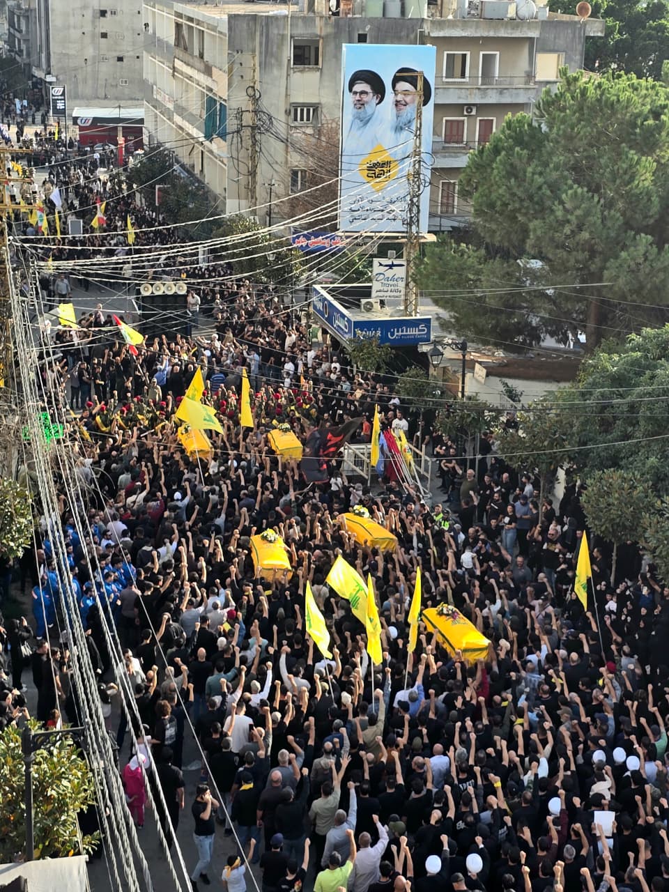 تشييع الضحايا في النبطية (أحمد منتش)