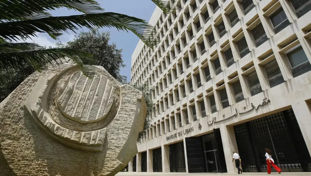 كي لا يردم المستضعفون مع الفجوة المالية