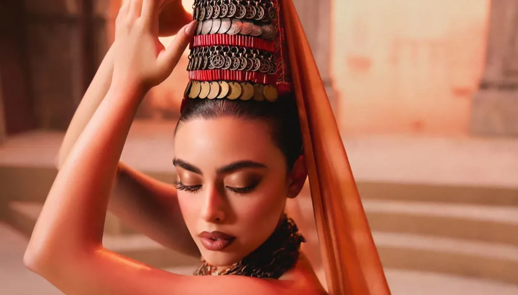 إيمان منصور تُحيي التراث الفلسطيني بـ "ظريف الطول"