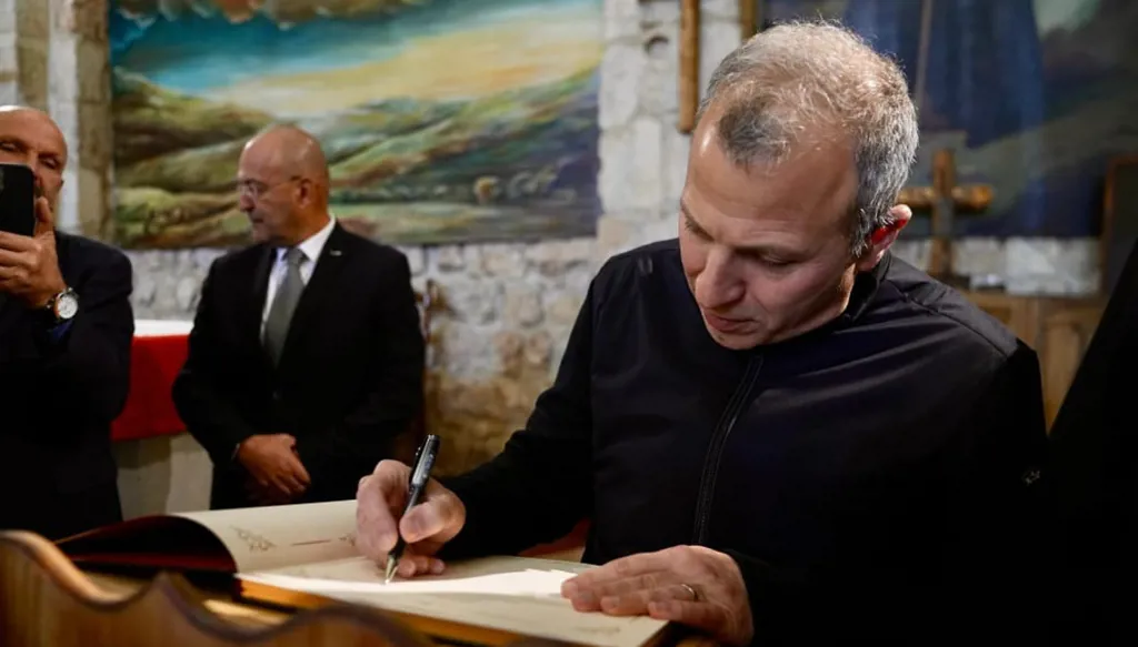 جبران باسيل يجول في بعلبك (صور)