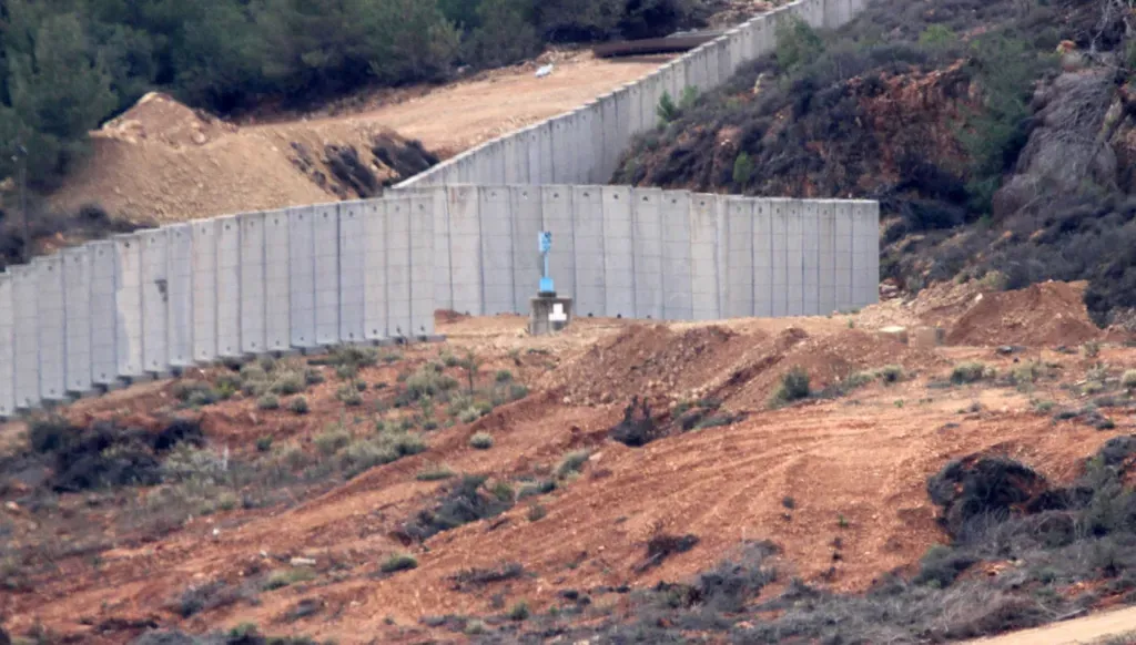 الخطر القادم والجرأة المفقودة