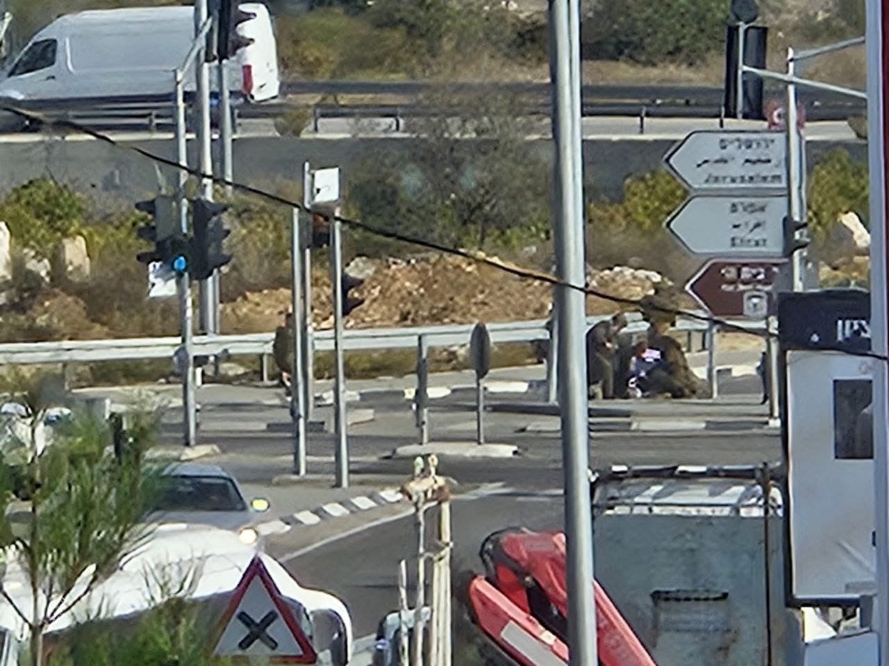 من مكان الحادثة. (تواصل اجتماعي)