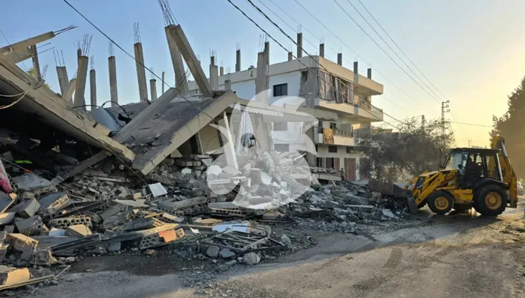 إعلام عبري يزعم: عناصر من حزب الله يتنكّرون كـ"مزارعين" بهدف جمع معلومات استخبارية