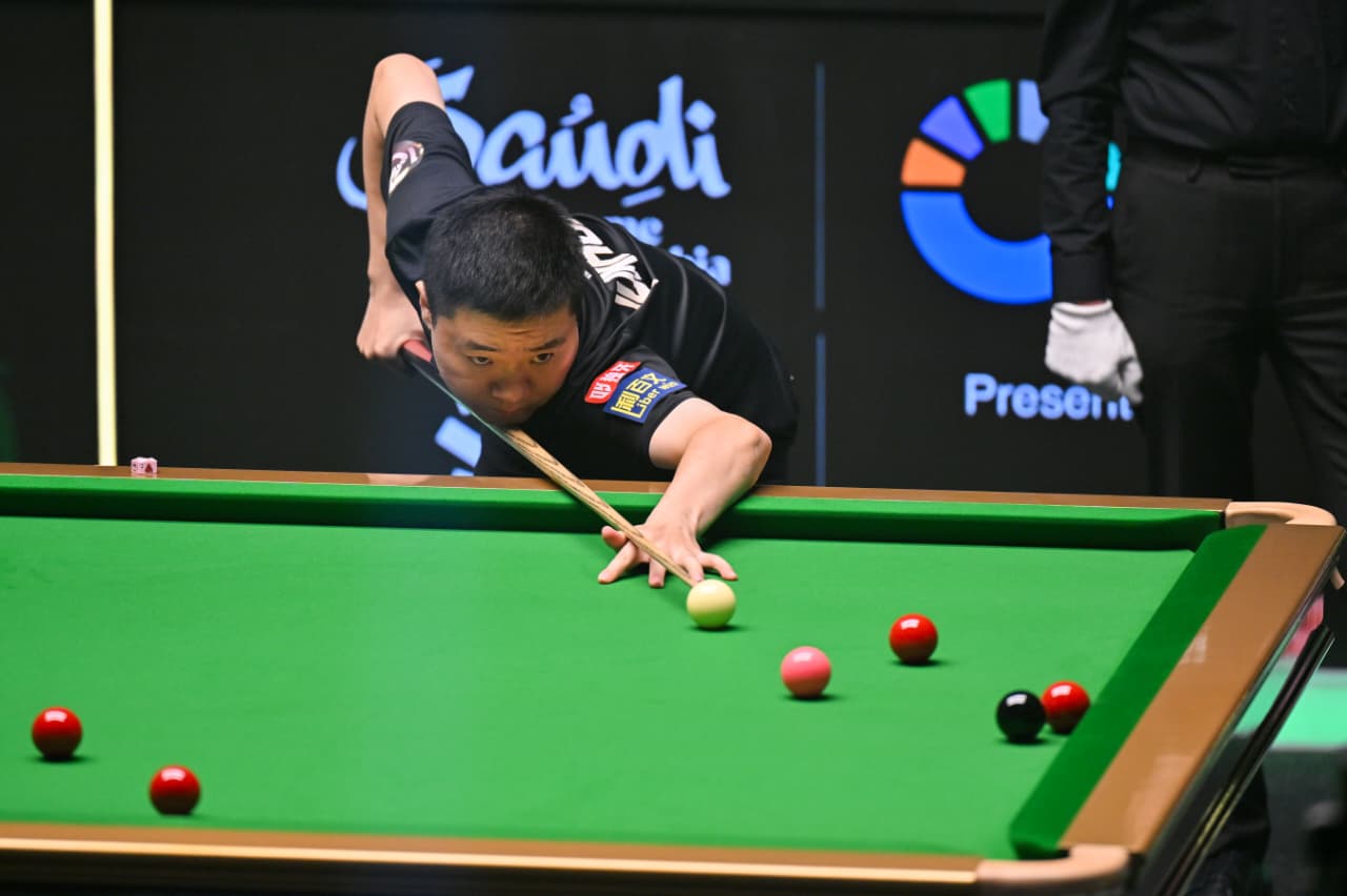 من منافسات بطولة السنوكر. (وكالات)