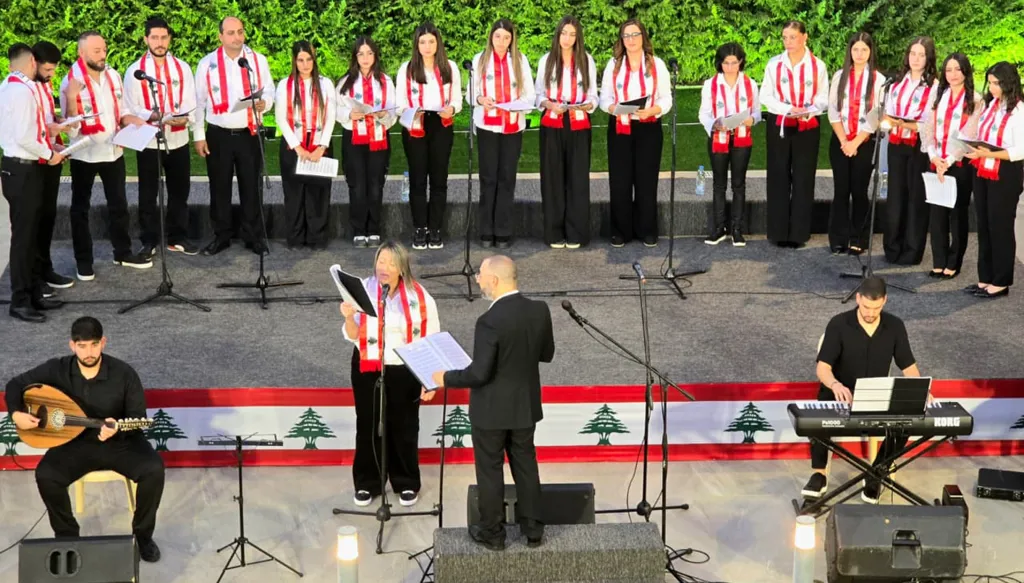بالصور والفيديو - رسيتال استقلالي في مغدوشة