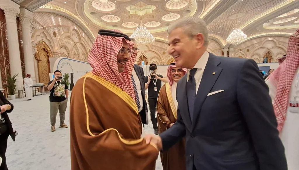 وزيرا الصناعة اللبناني والسعودي توافقا على عمق العلاقات بين لبنان والمملكة