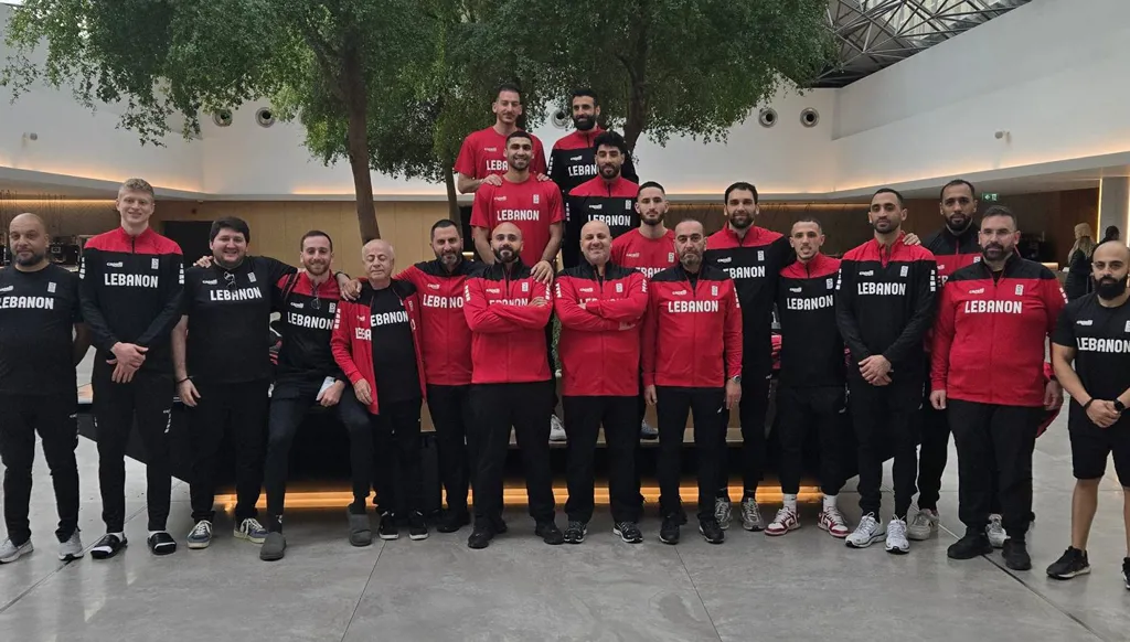 بعثة منتخب لبنان تغادر لمواجهة قطر في تصفيات كأس العالم