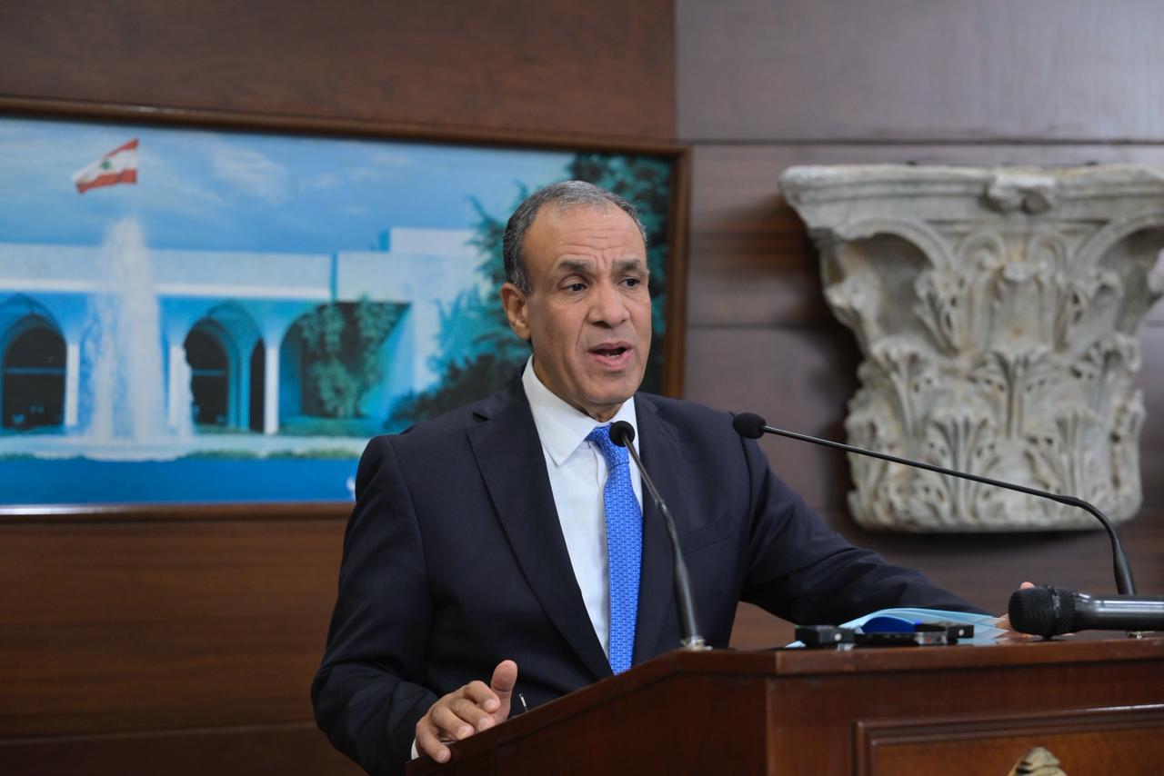 وزير الخارجية المصري بدر عبد العاطي (نبيل إسماعيل). 