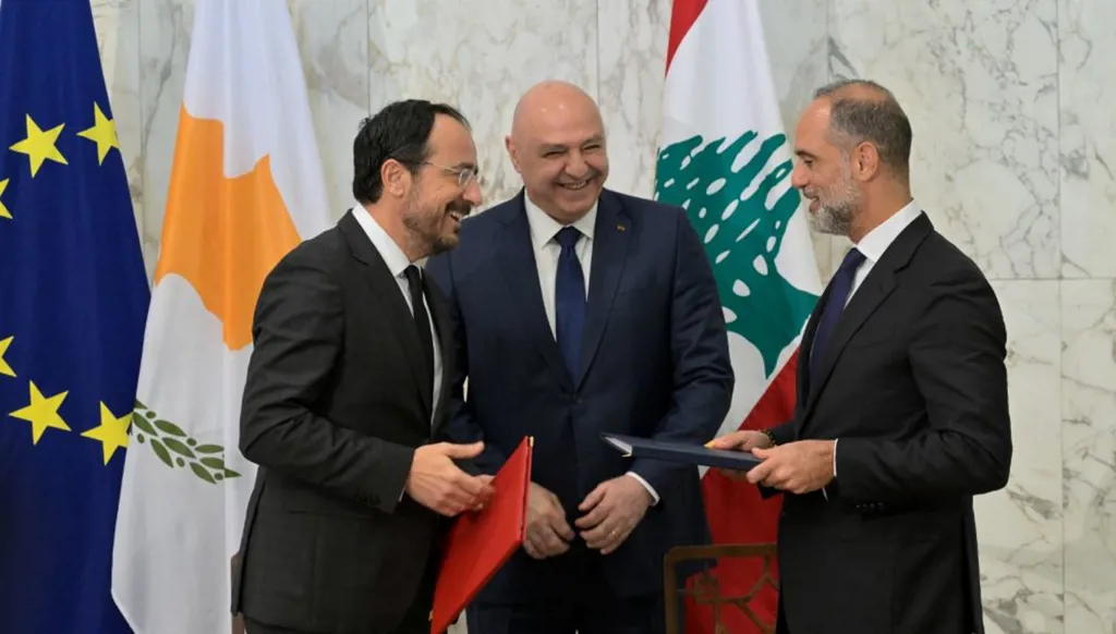 لبنان يتقلّب على صفيحين عشية زيارة البابا... المبادرة المصرية تجدّد التحذير من حرب