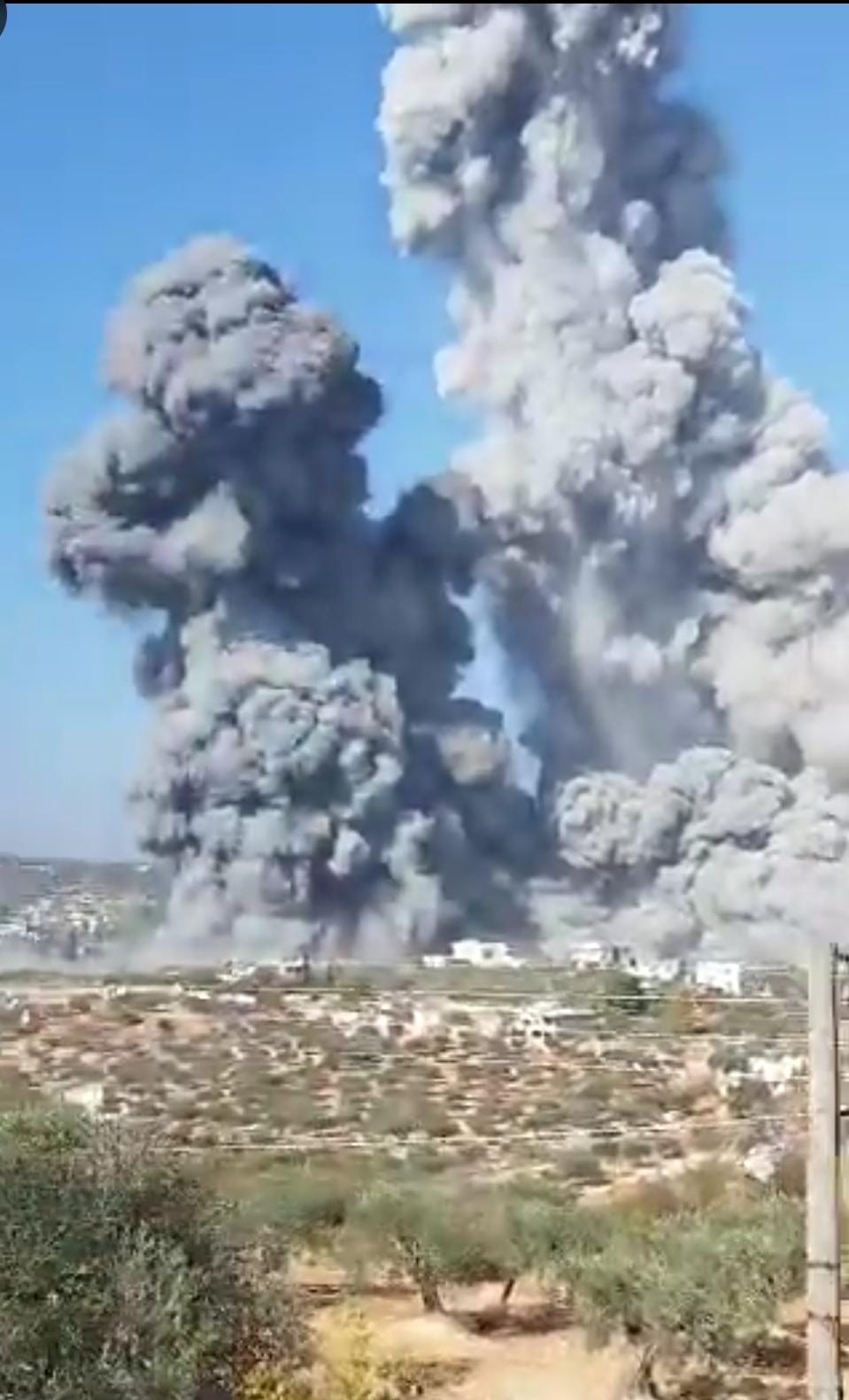 صورة مقتطعة من الفيديو الذي نشره المرصد السوري. 