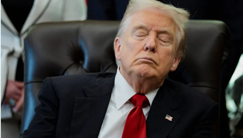 ترامب يظهر مؤشرات تقدم في العمر: جدول أعمال أقصر وعلامات إرهاق