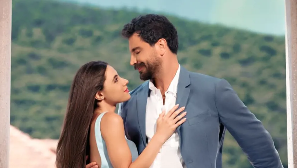 معتصم النهار وأندريا طايع... "مش مهم الاسم"