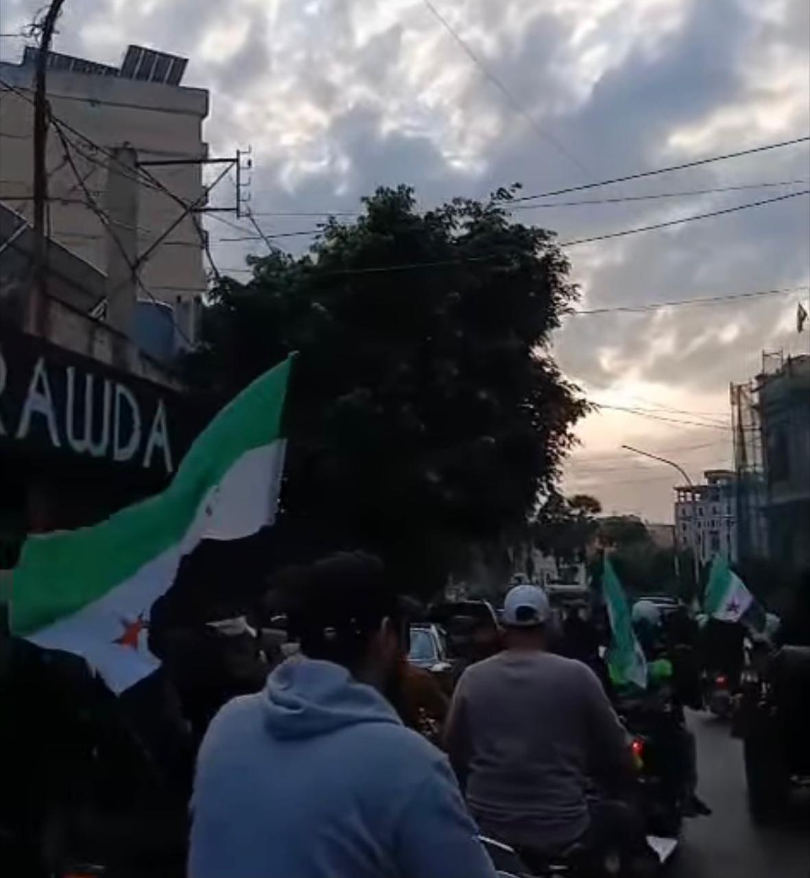 مسيرات في طرابلس. (النهار)