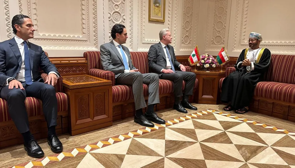 رجّي التقى نظيره العُماني: مسقط تدعم الحكومة اللبنانية لبسط سيادتها واسترجاع قرارها الوطني