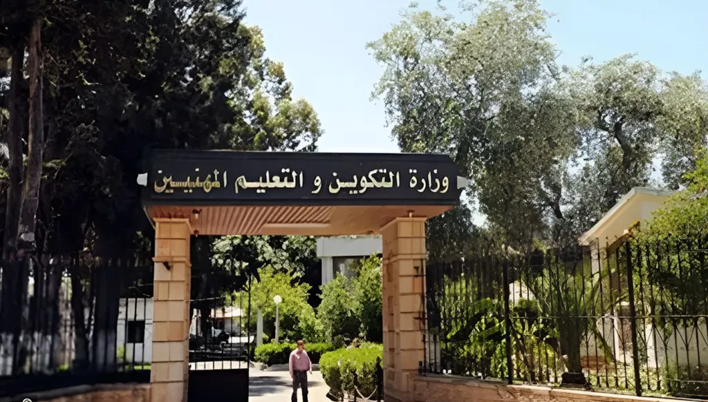 لماذا تحتاج منظومة التعليم المهني الجزائرية إلى التحديث؟