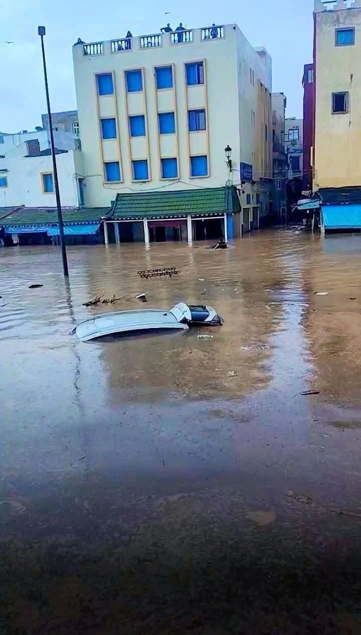 فيضانات في مدينة آسفي المغربية (مواقع).