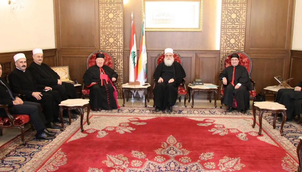 شيخ العقل بحث مع وفد من المطارنة الموارنة نتائج زيارة البابا لاوون للبنان وموضوع تنقية الذاكرة الوطنية