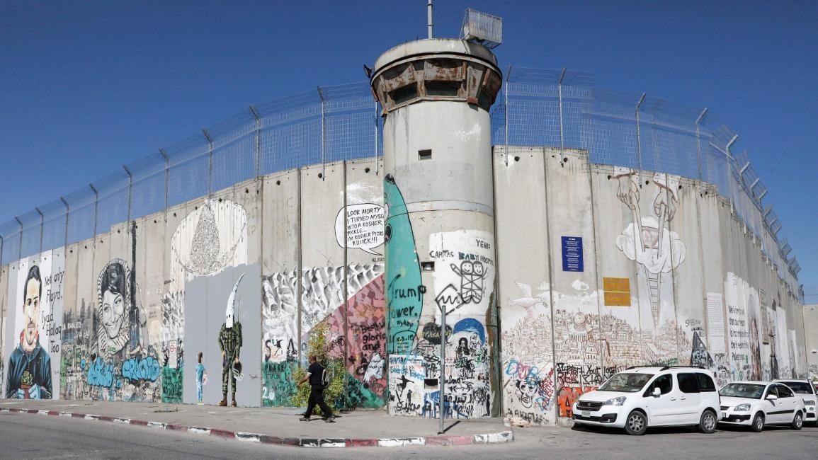 جدار الفصل. (أ ف ب)