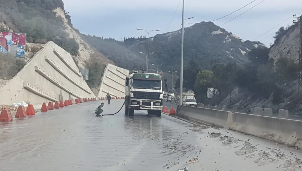 بشرى لأهالي الشمال: إعادة فتح مسلكَي نفق شكا بالكامل بعد سنوات من الإقفال (فيديو)