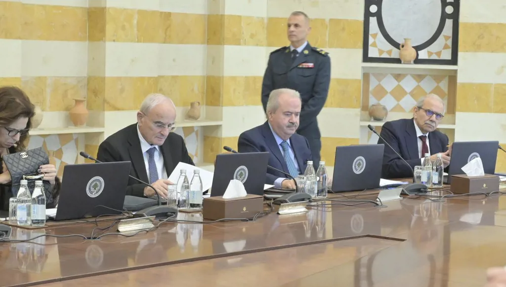 جلسة لمجلس الوزراء غداً لاستكمال البحث بقانون الفجوة المالية