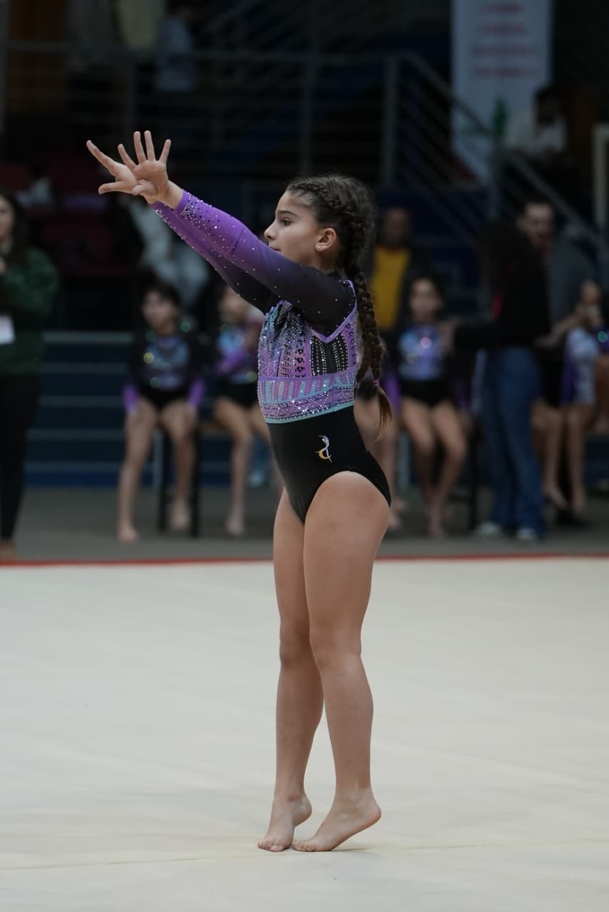 من منافسات الجمباز. (وكالات)