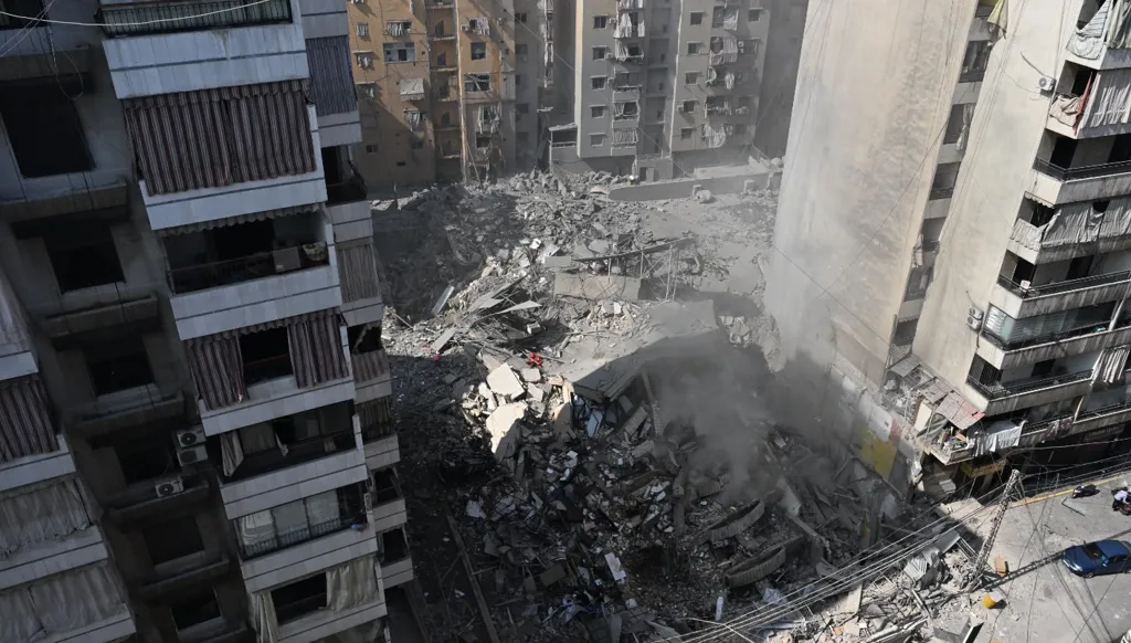 افتتاح مكتب في السفارة العراقية ببيروت لمتابعة تنفيذ مساهمة العراق في مشاريع إعادة إعمار لبنان