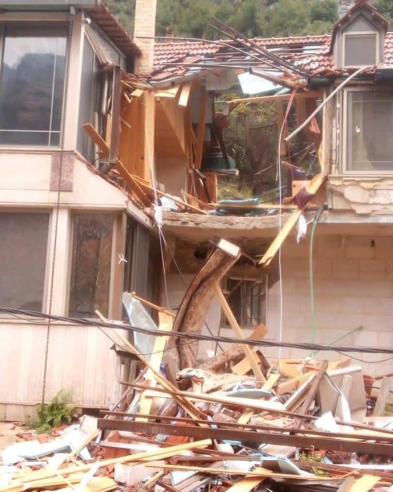 المنزل المتضرّر. (النهار)