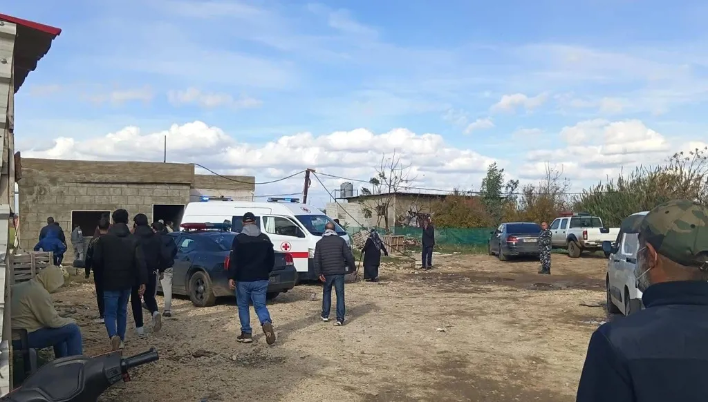 جريمة مروّعة تهزّ عكّار... العثور على جثّة شاب وملاحقة شقيقة المغدور وزوجها