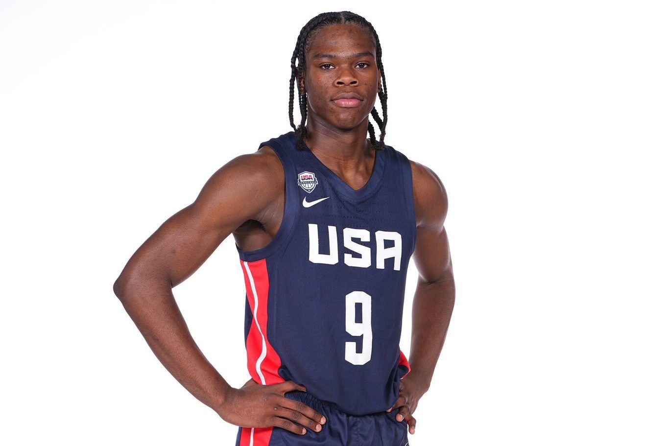 لاعب كرة السلة جوردان سميث. (وكالات)