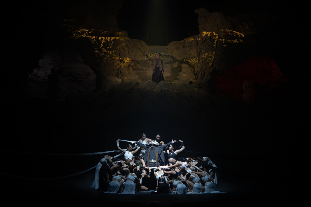 فرقة ميّاس تحبس الأنفاس في عرض العودة ببيروت (المكتب الإعلامي)