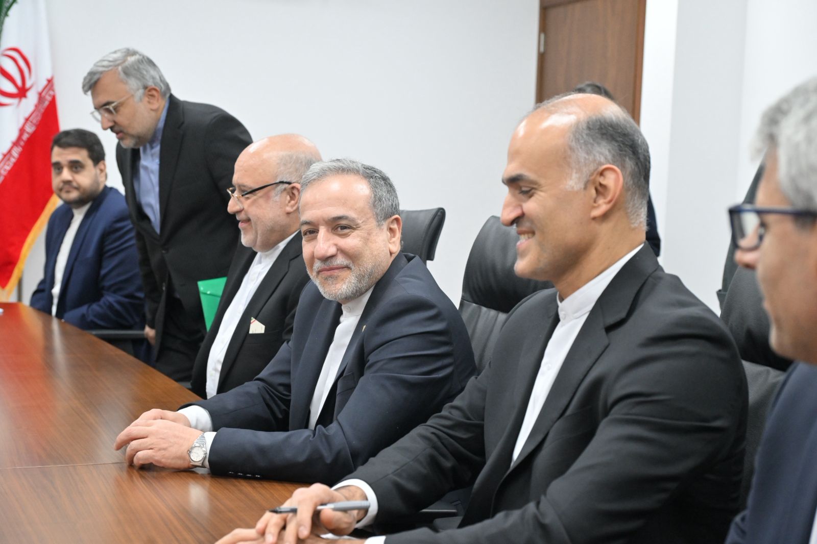 عراقجي في وزارة الخارجية (حسام شبارو).