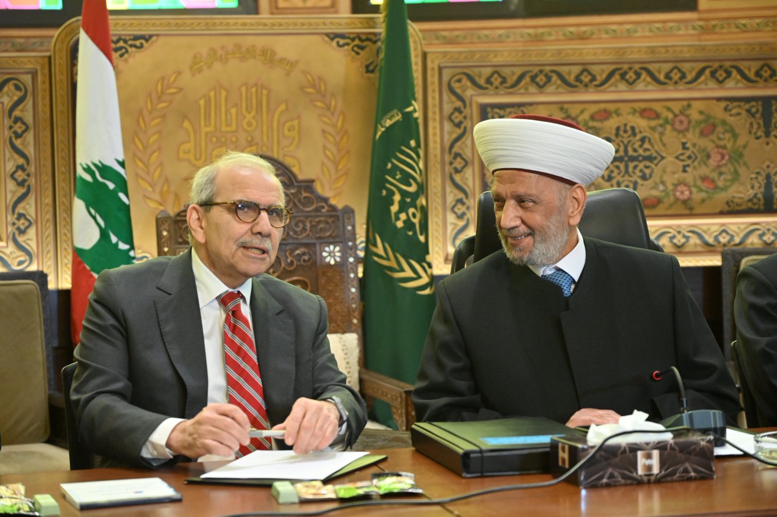 دريان وسلام. (حسام شبارو)