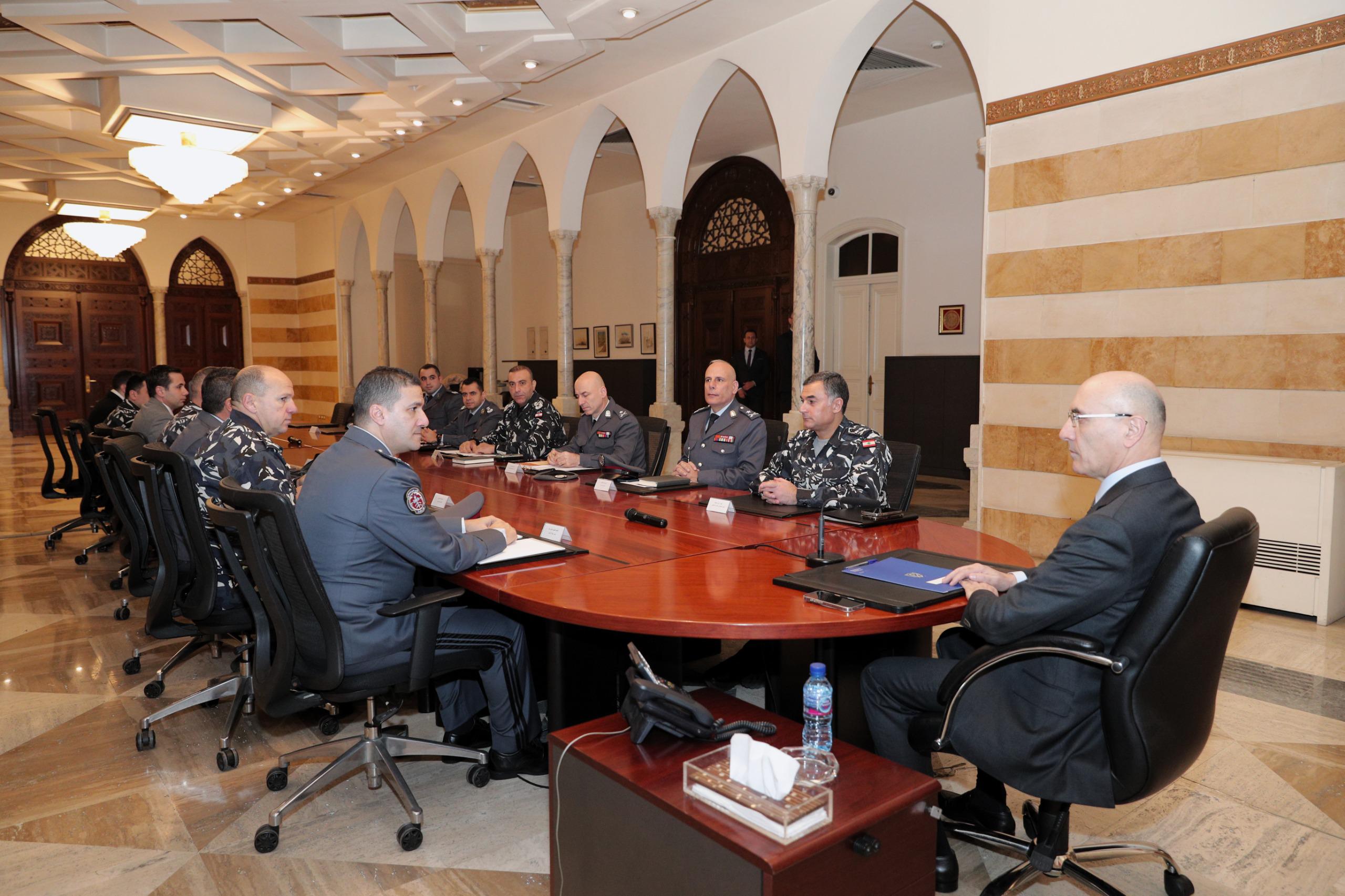 اجتماع وزارة الداخلية. (صورة مرفقة بالبيان)