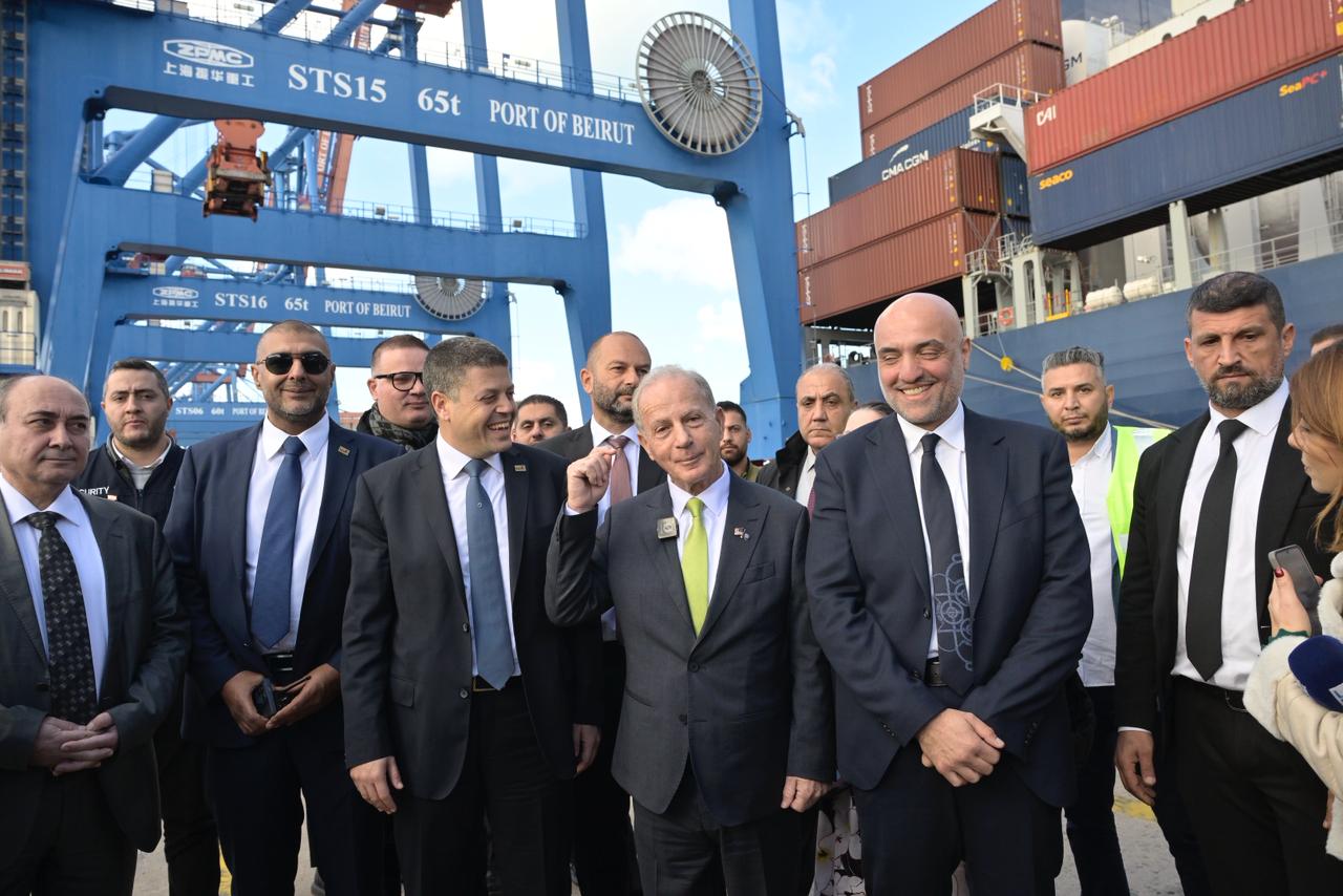 جولة عيسى في المرفأ (نبيل اسماعيل).