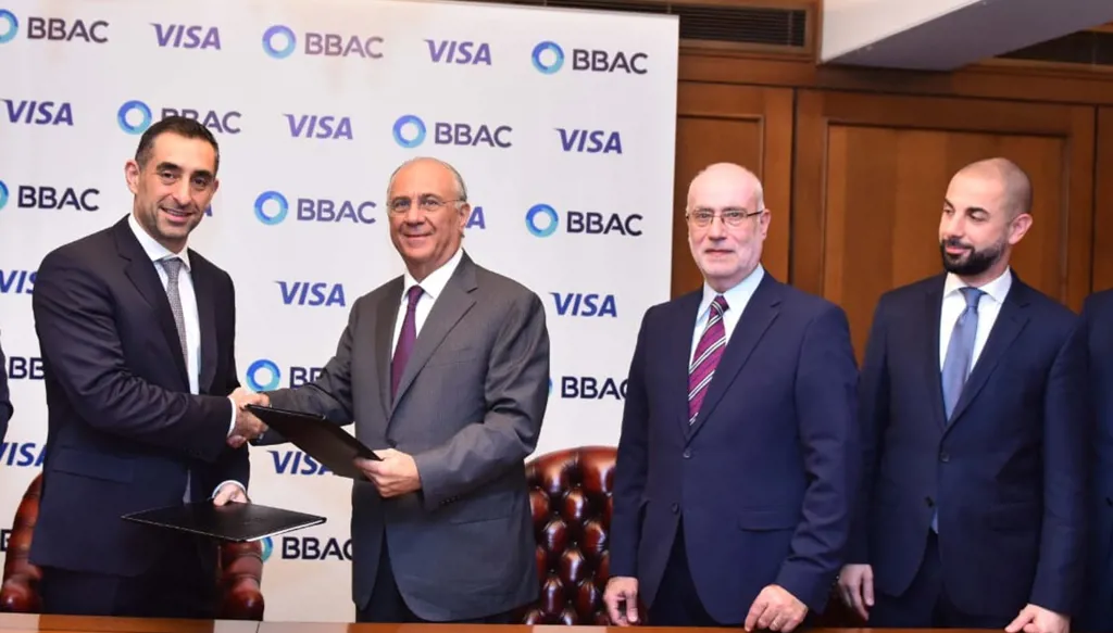 BBAC يوقّع شراكة مع Visa كمزوّد حصري للبطاقات