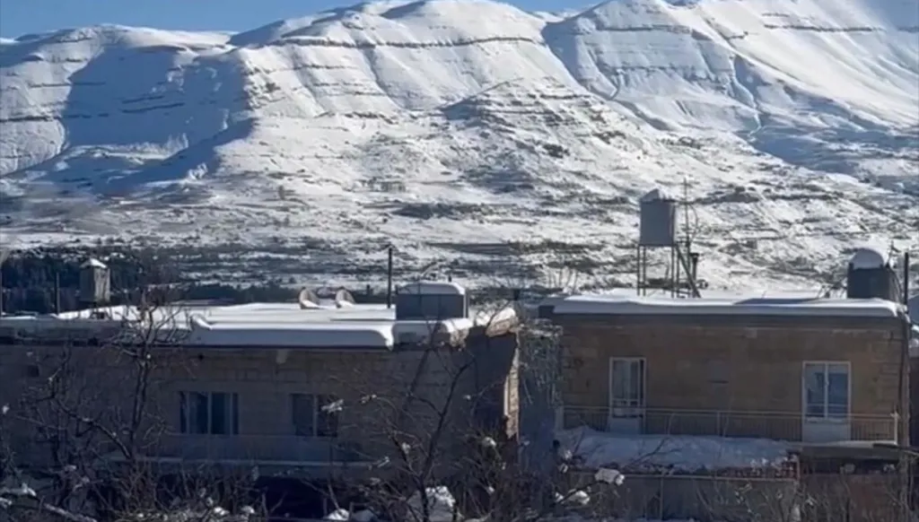منخفض جوي من البحر الأسود يضرب لبنان… صقيع وثلوج على المرتفعات (صور)