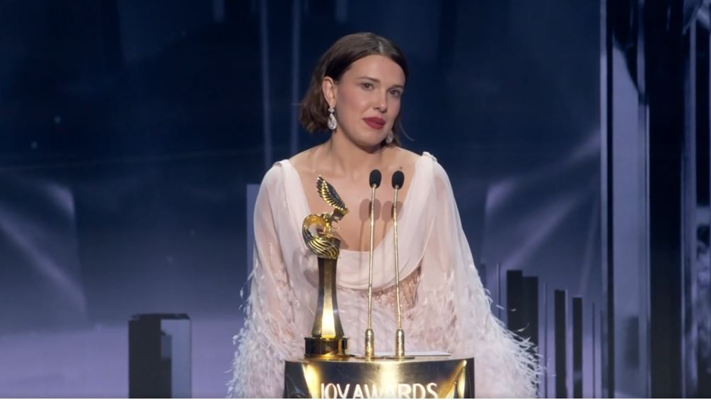 ميلي بوبي براون عن شخصية العام (انستغرام)