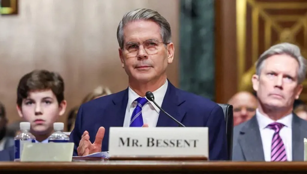 وزير الخزانة الأميركي: فرض رسوم أوروبية مضادة بسبب غرينلاند خطوة "غير حكيمة"