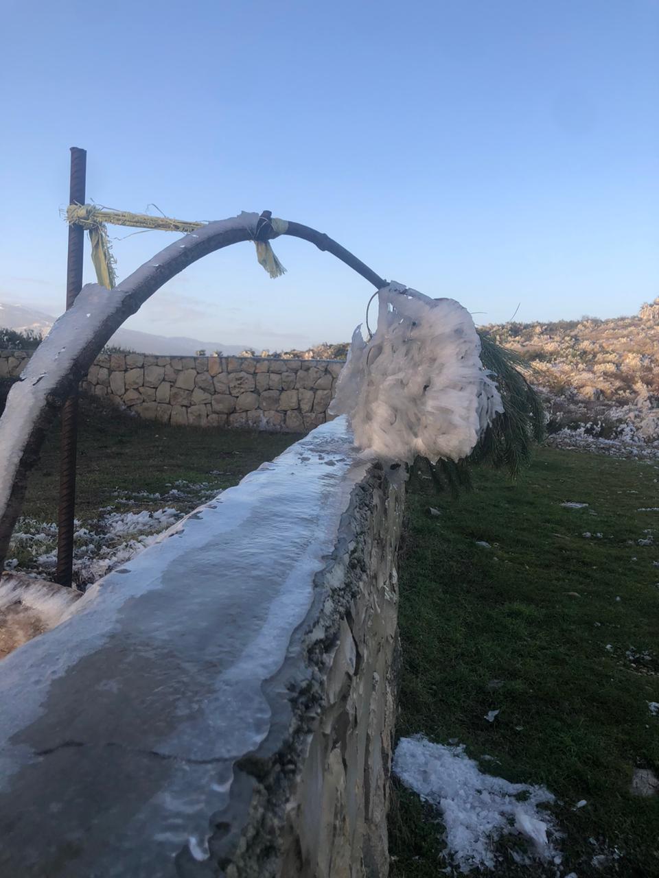 جليد شمالي لبنان (النهار).