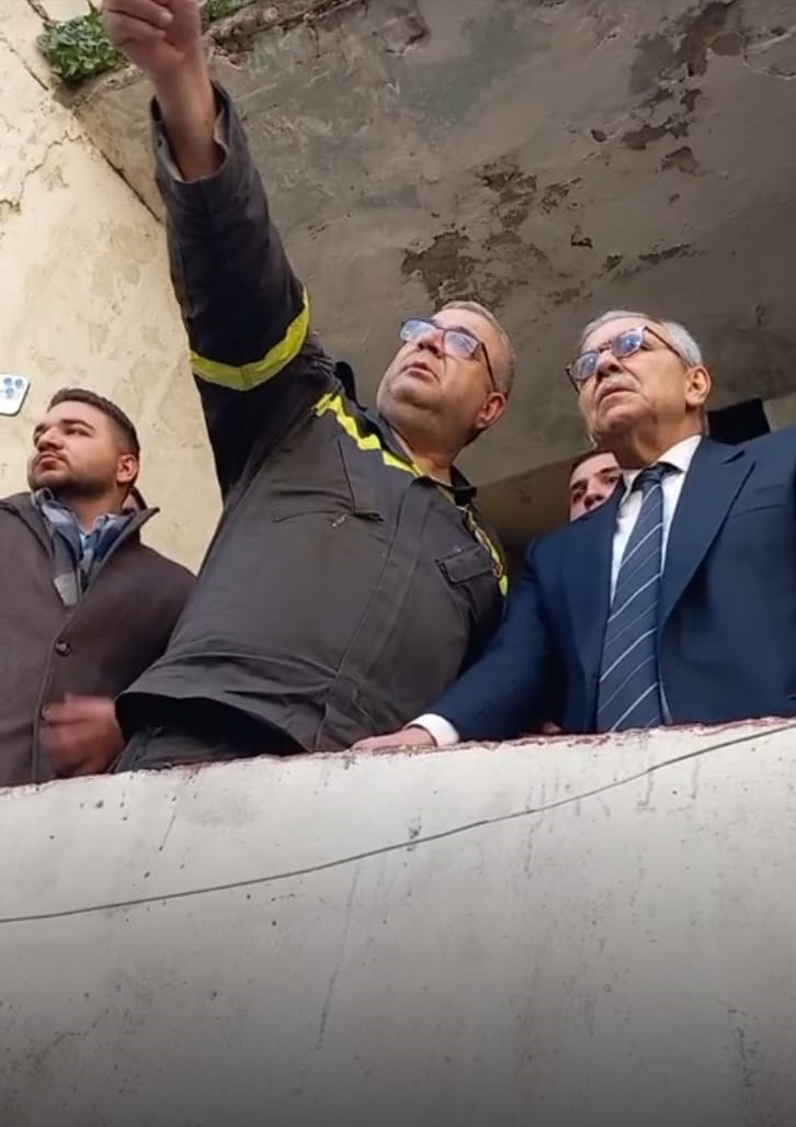 سلام في مكان الحادث (النهار).