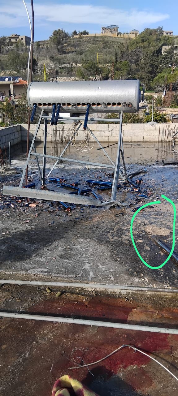 من آثار الغارة الإسرائيلية (متداول)