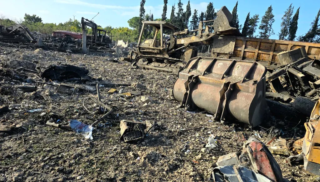 لبنان إلى الاستحقاق الانتخابي تحت وطأة المجهول... "تقاطع" بين التصعيد وهجمات "الحزب" الداخلية