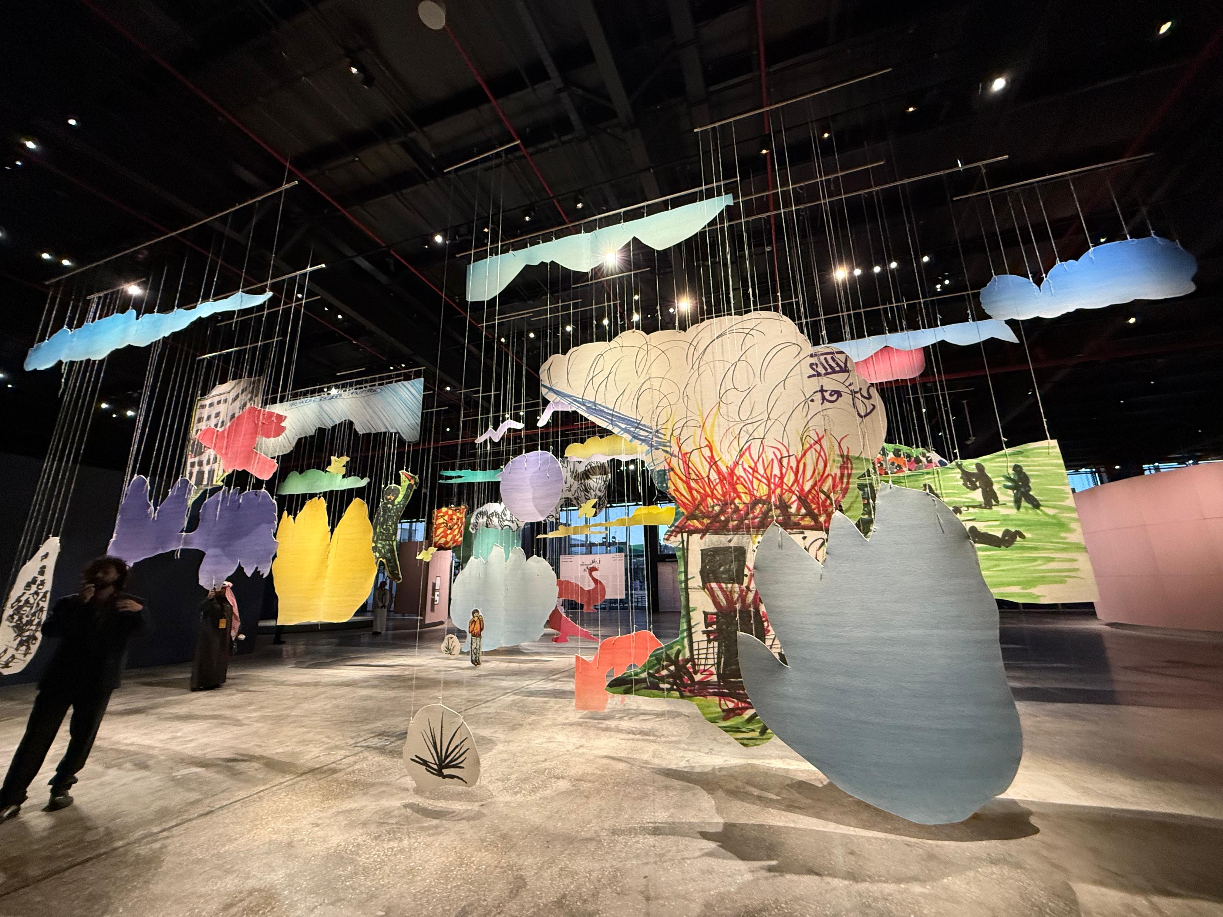 عمل الفنان بيتريت هاليلاي من كوسوفو في بينالي الدرعية للفن المعاصر 2026 (النهار).